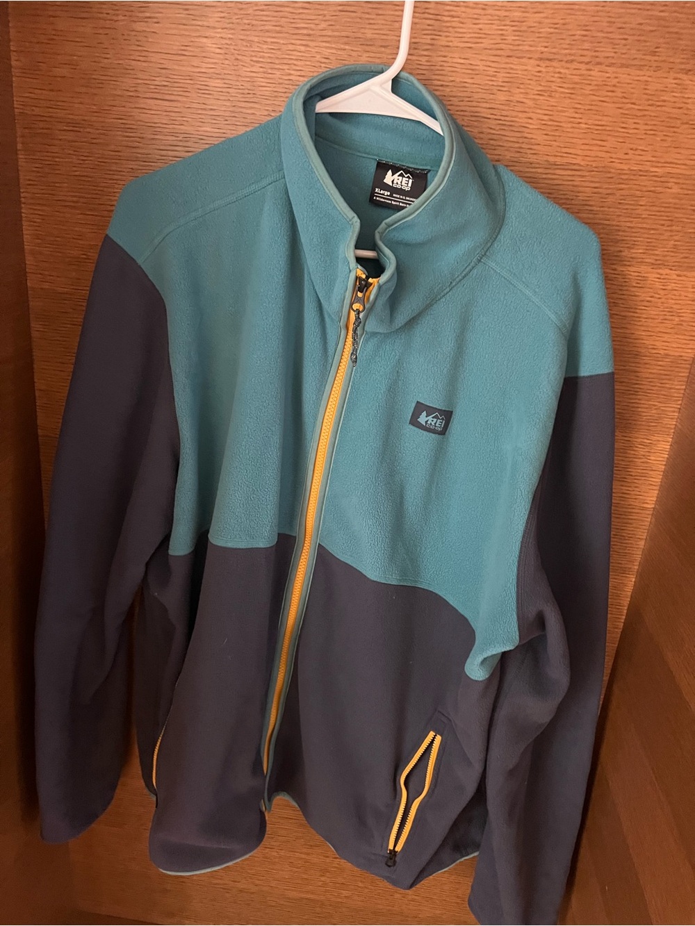 REI Men’s Teal, Navy & Yellow Zip-Up Fleece Jacket